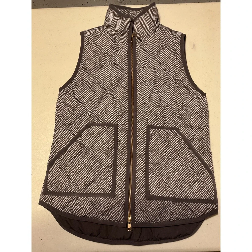 J Crew Quilted Herringbone Vest Zip Front Pockets Women's XXS‎ Gray White